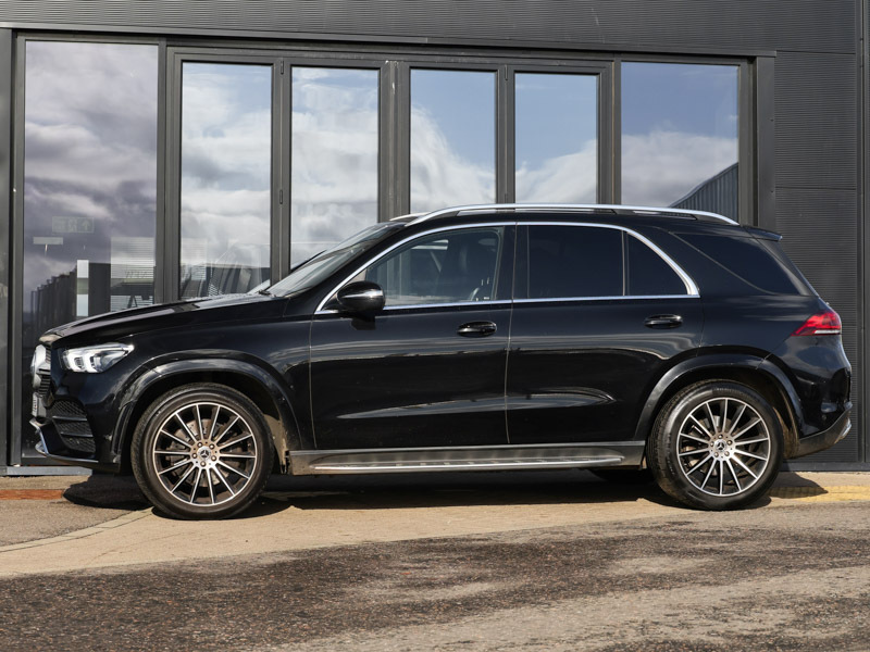 Mercedes-Benz GLE Class Gle 400D 4Matic Amg Line Prem 9G-tronic 7 St Black #4
