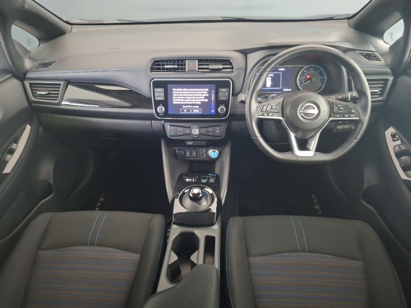 Nissan Leaf 110Kw N-connecta 39Kwh Black #3