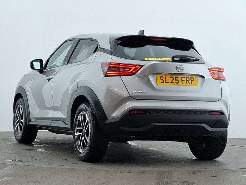 Nissan Juke 1.0 Dig-t N-connecta Dct Silver #2
