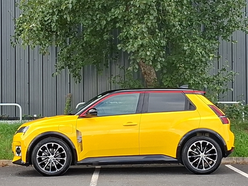 Renault 5 E-Tech 90Kw Iconic Five Urban Range 40Kwh Yellow #4