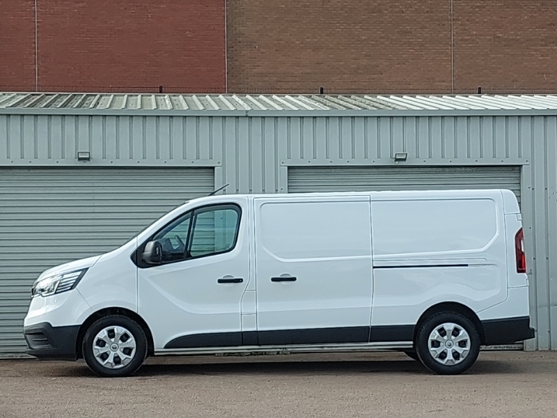 Renault Trafic Ll30 Blue Dci 130 Advance Safety Van White #4