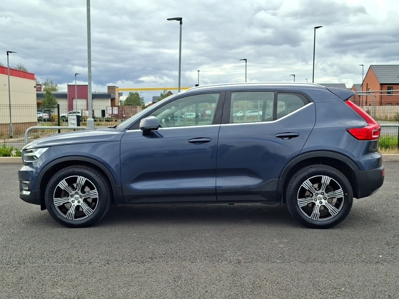 Volvo XC40 2.0 B4p Inscription Awd YA70OCD Blue #4