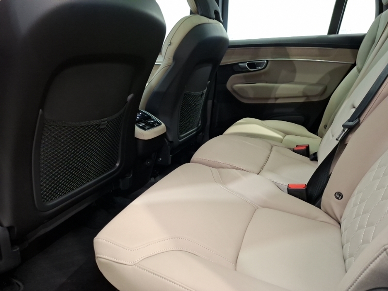 Volvo XC90 2.0 B5p Plus Dark Awd Geartronic Black #6