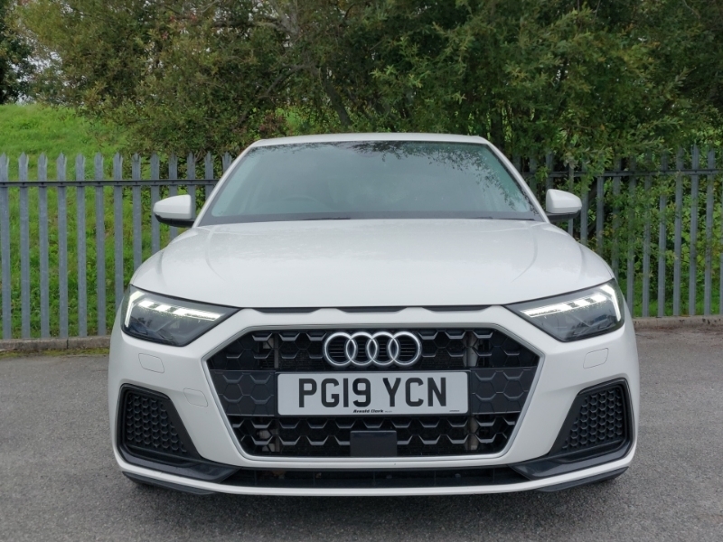 Audi A1 30 Tfsi S Line 999 cc White #14