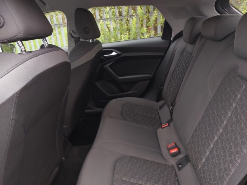 Audi A1 30 Tfsi Sport White #6