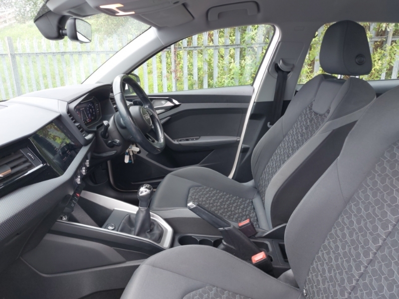 Audi A1 30 Tfsi Sport White #5