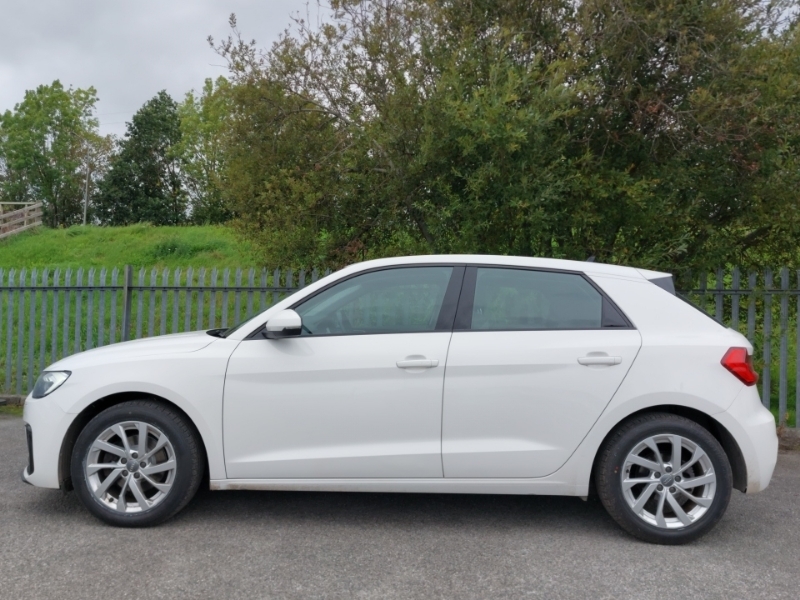 Audi A1 30 Tfsi Sport White #4