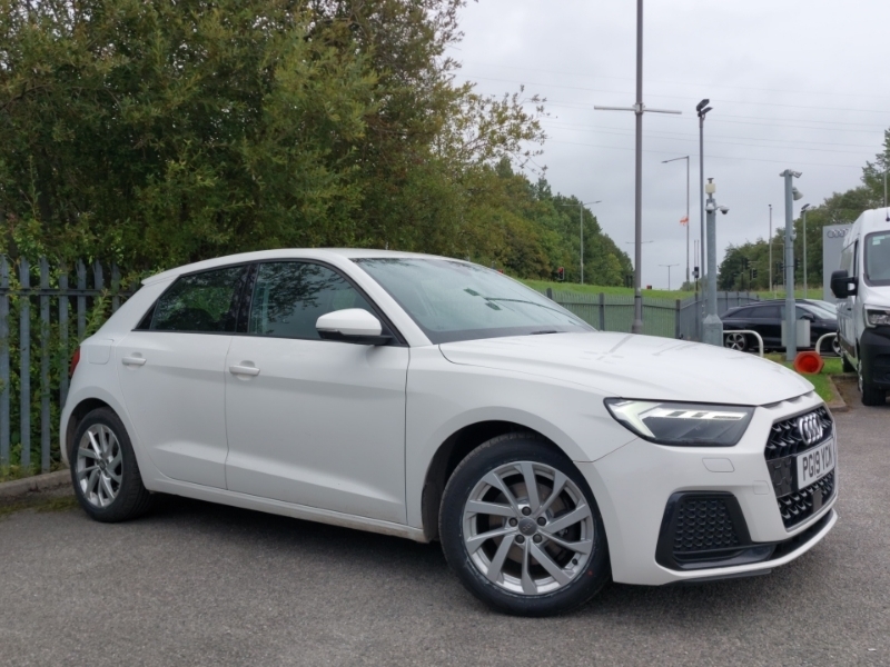 Audi A1 30 Tfsi S Line 999 cc White #7