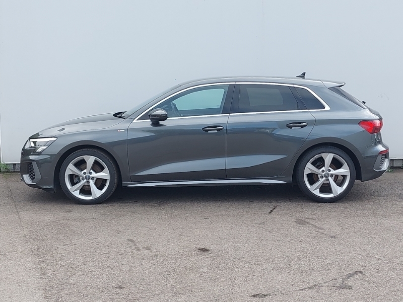 Audi A3 1.5 Sportback Tfsi Sport 148 Bhp Blue #4