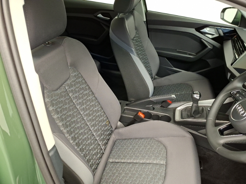 Audi A1 35 Tfsi Black Edition S Tronic 2025 Grey #11