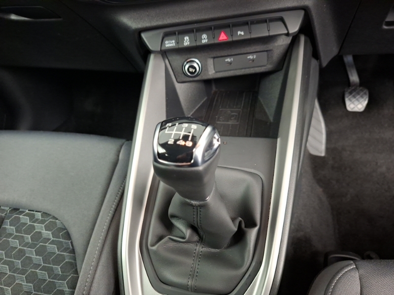 Audi A1 35 Tfsi Black Edition S Tronic 2025 Grey #10