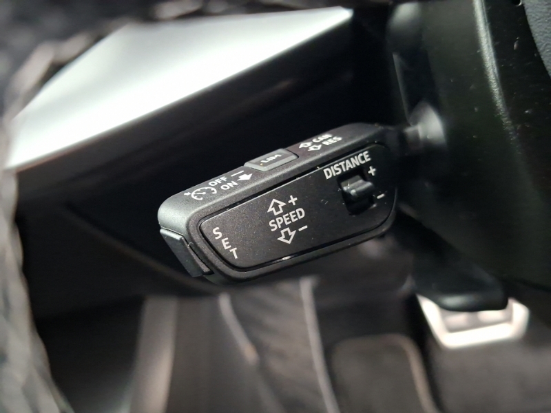 Audi A3 Saloon Black Edition 35 Tfsi 150 Ps S Tronic Yellow #17
