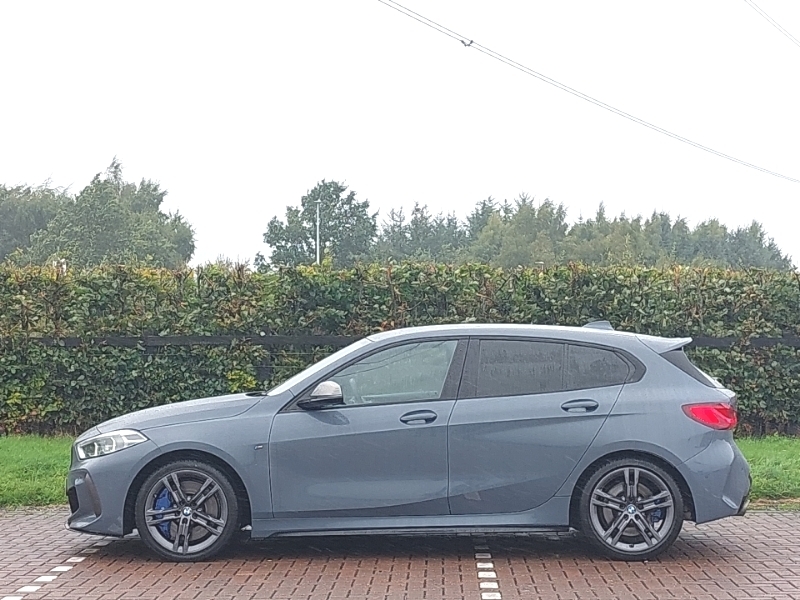 BMW 1 Series Sport White #4