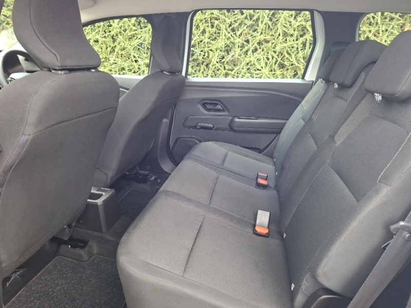 Dacia Jogger 1.0 Tce Essential YB23XJD White #4