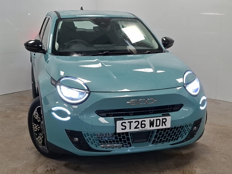 Fiat 600 1.2 Hybrid 48V Edct-6 Blue