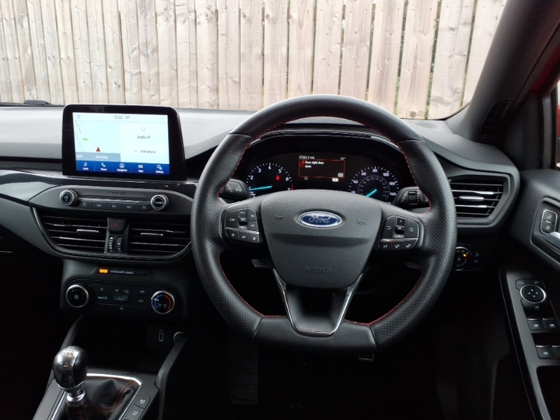 Ford Focus 1.0T Ecoboost St Line Hatchback Blue #8