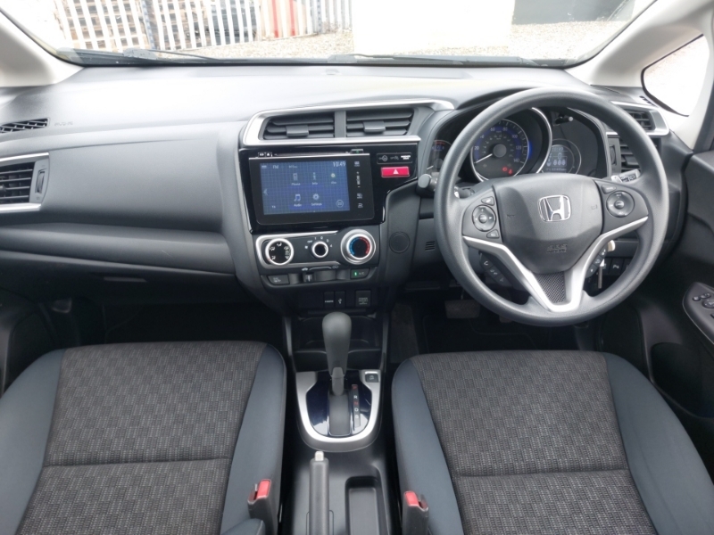 Honda Jazz 1.3 Se Cvt Silver #3