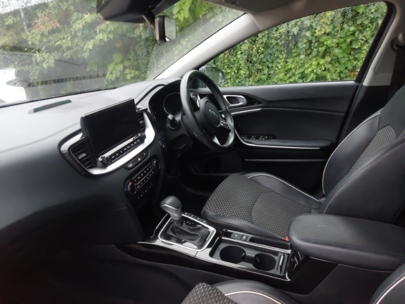 Kia Xceed 1.6 Gdi Phev 3 Dct Black #5