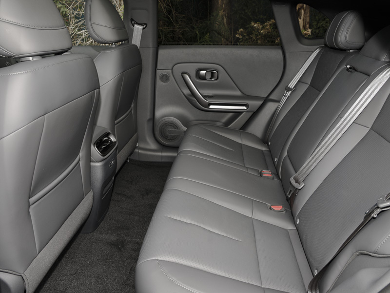 Leapmotor B05 160Kw 67Kwh Silver #6