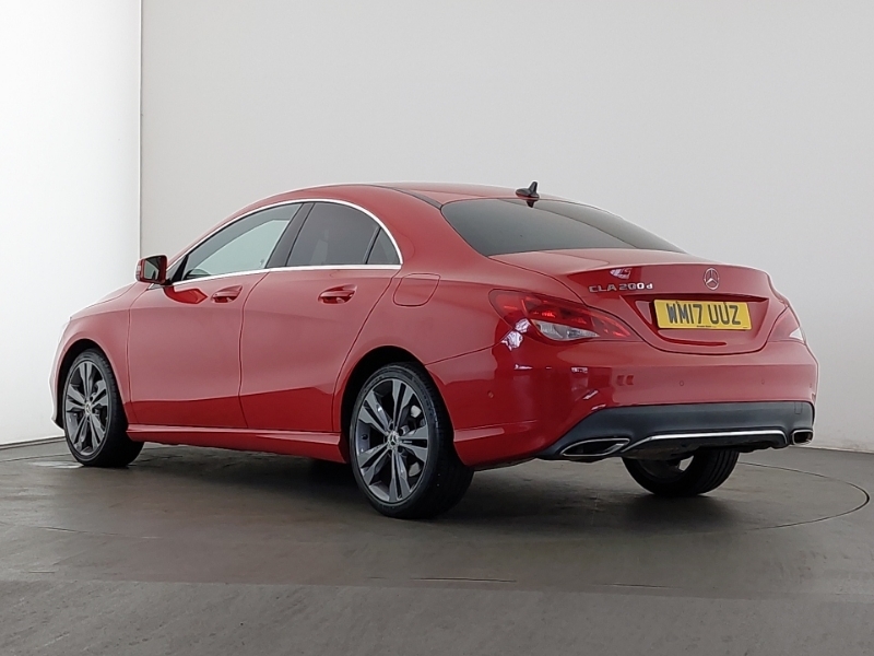 Mercedes-Benz CLA Class Cla 200D Sport Red #2