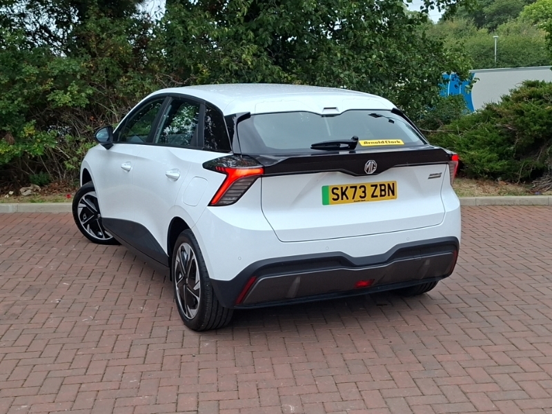MG MG4 125Kw Se Ev 51Kwh White #2