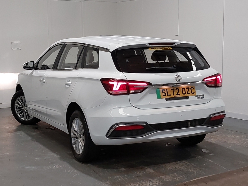 MG MG5 115Kw Excite Ev 61Kwh White #2