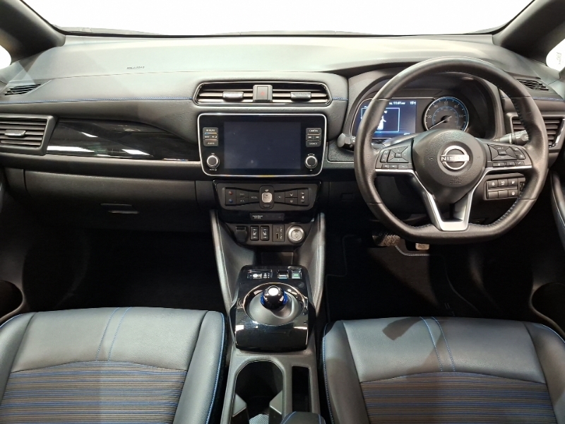 Nissan Leaf 110Kw N-connecta 39Kwh Grey #3