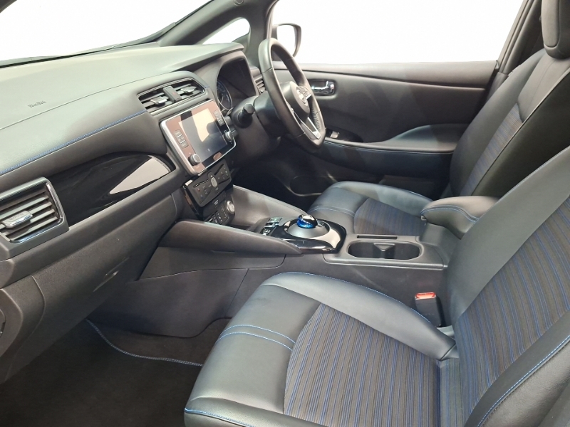 Nissan Leaf 110Kw N-connecta 39Kwh Grey #5