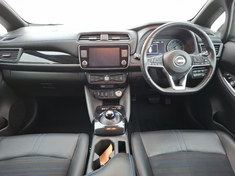 Nissan Leaf 110Kw N-connecta 39Kwh Grey #3
