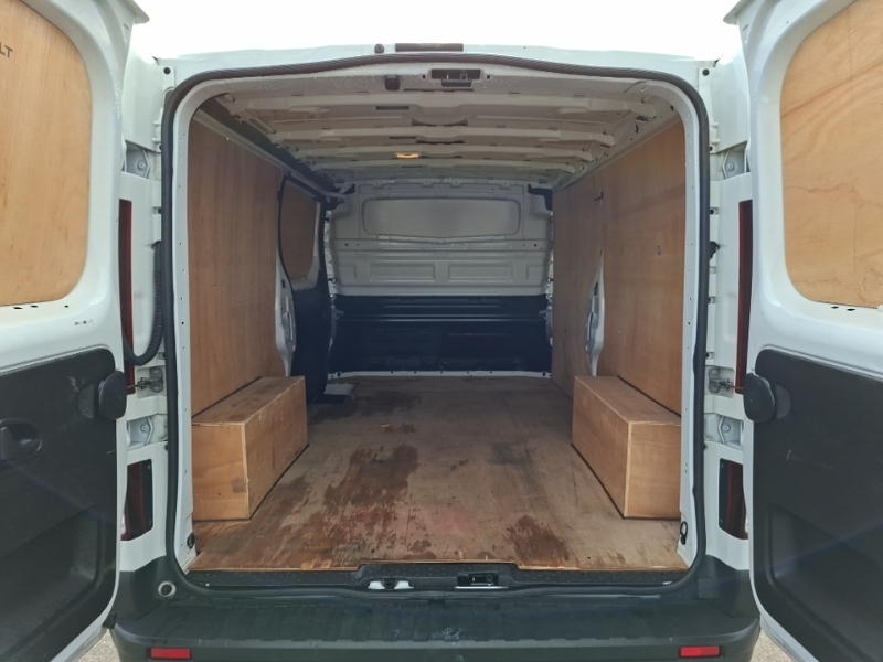Renault Trafic Ll30 Blue Dci 130 Advance Safety Van White #3