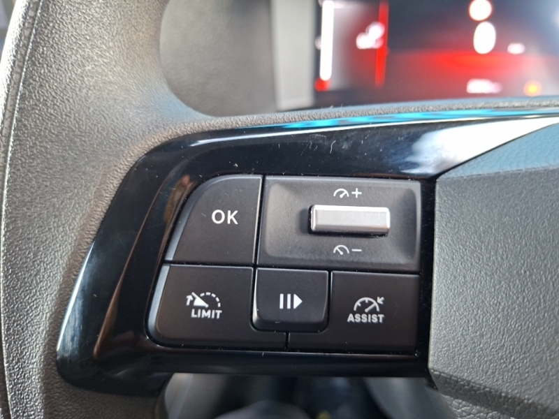 Vauxhall Vivaro 2700 1.5D 120Ps Prime H1 Van White #12