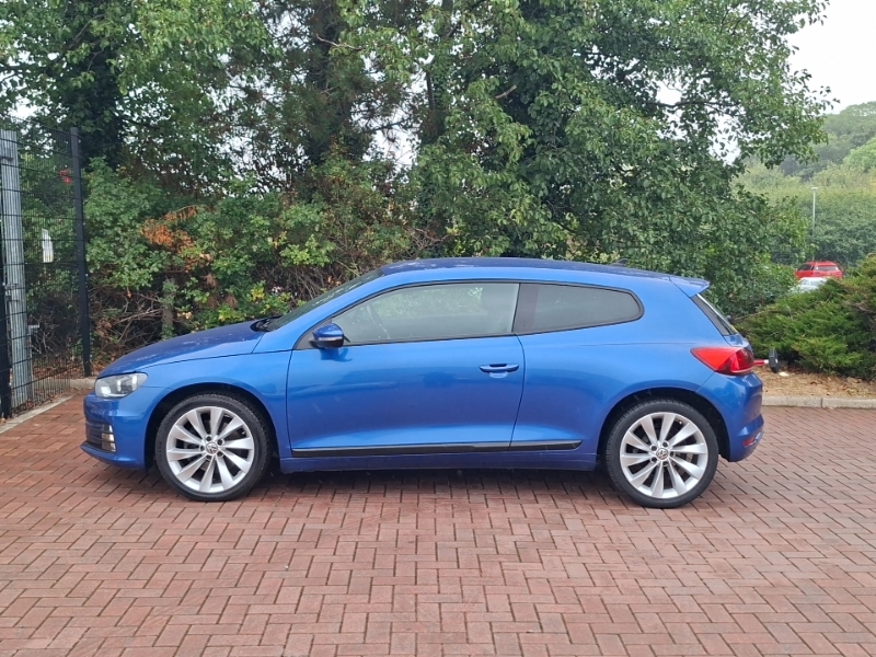 Volkswagen Scirocco 2.0 Tsi 180 Bluemotion Tech Gt Blue #4