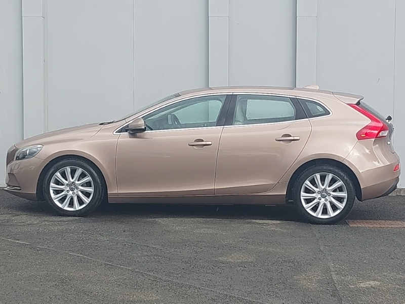 Volvo V40 D2 Se Lux Brown #4