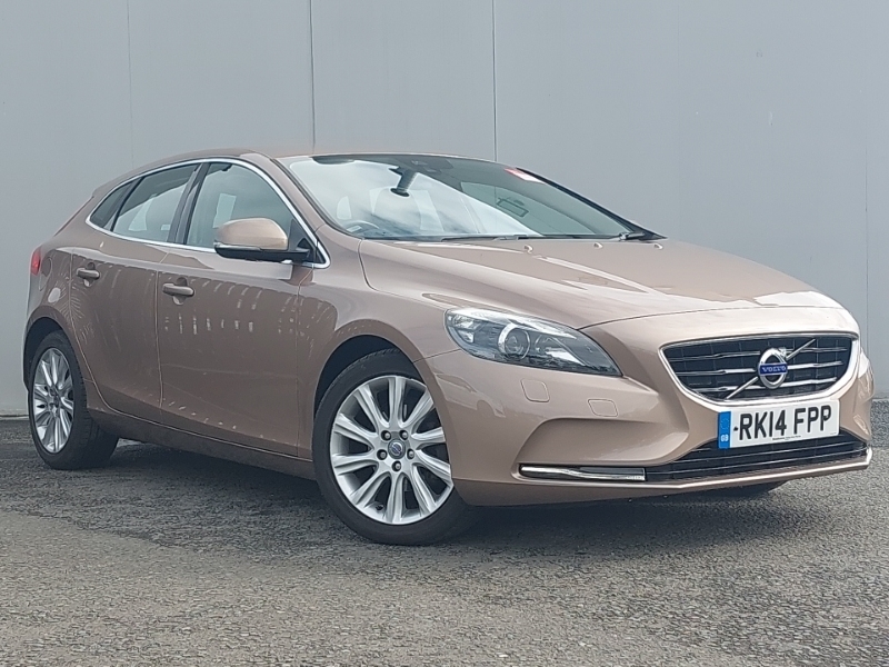 Volvo V40 D2 Se Lux Brown