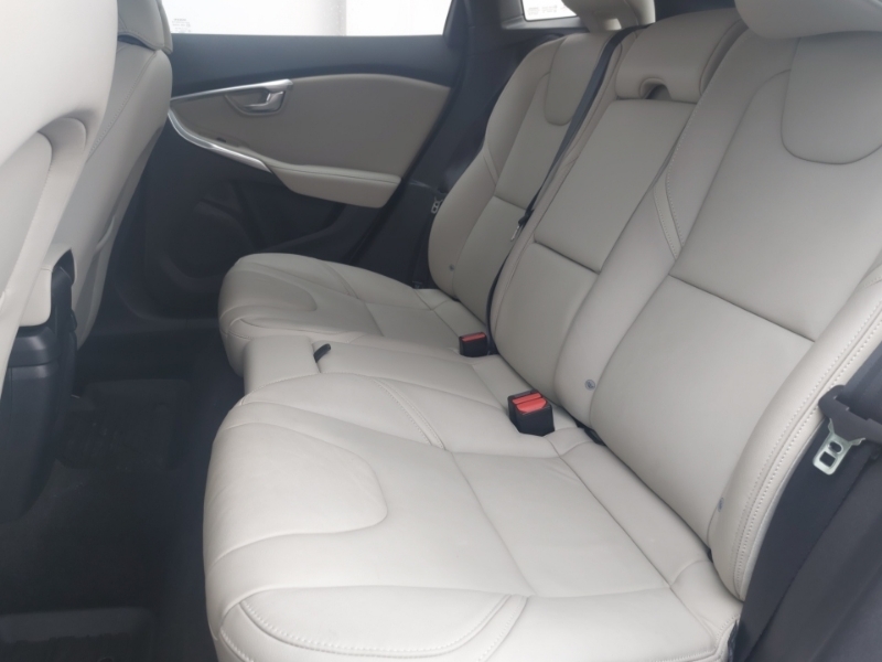 Volvo V40 D2 Se Lux Brown #6