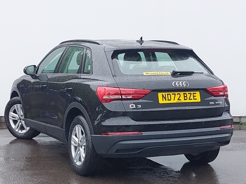 Audi Q3 35 Tfsi Technik Black #2