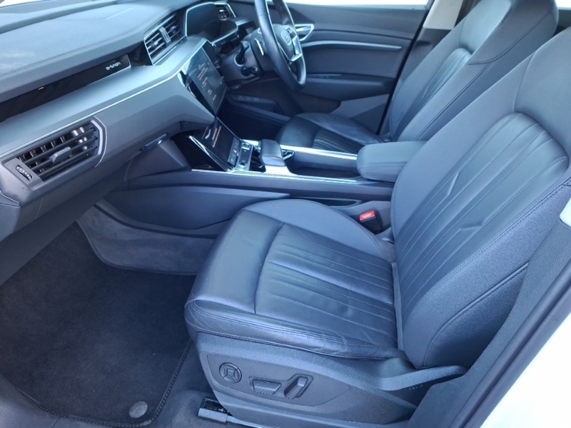 Audi E-tron 230Kw 50 Quattro 71Kwh Technik White #5