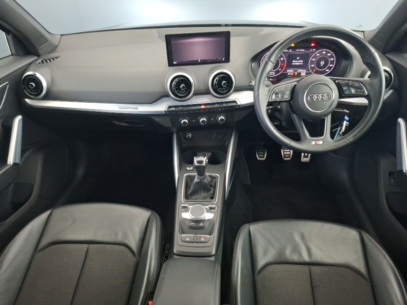 Audi Q2 35 Tfsi S Line Grey #3