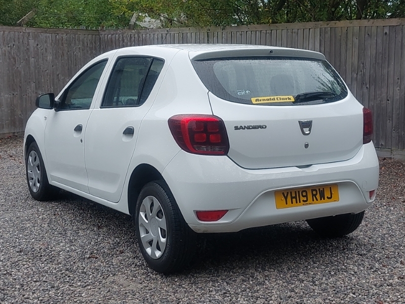 Dacia Sandero 1.0 Sce Essential White #2