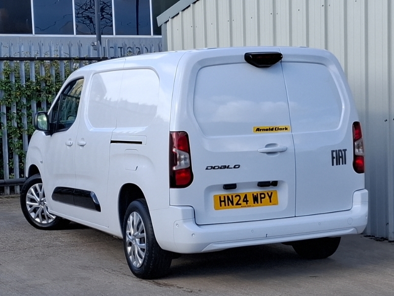 Fiat Doblo 1.5 Multijet 100 H1 Van White #2