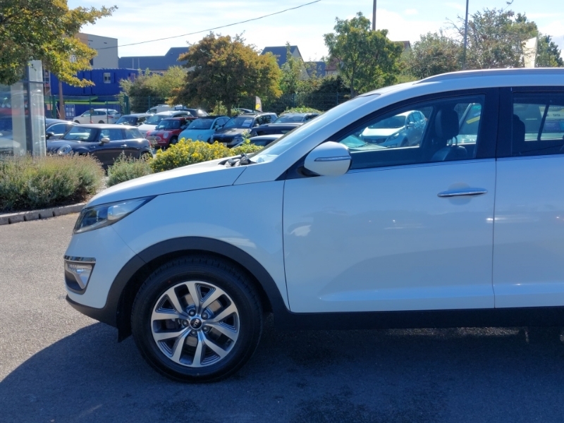 Kia Sportage Suv White #19