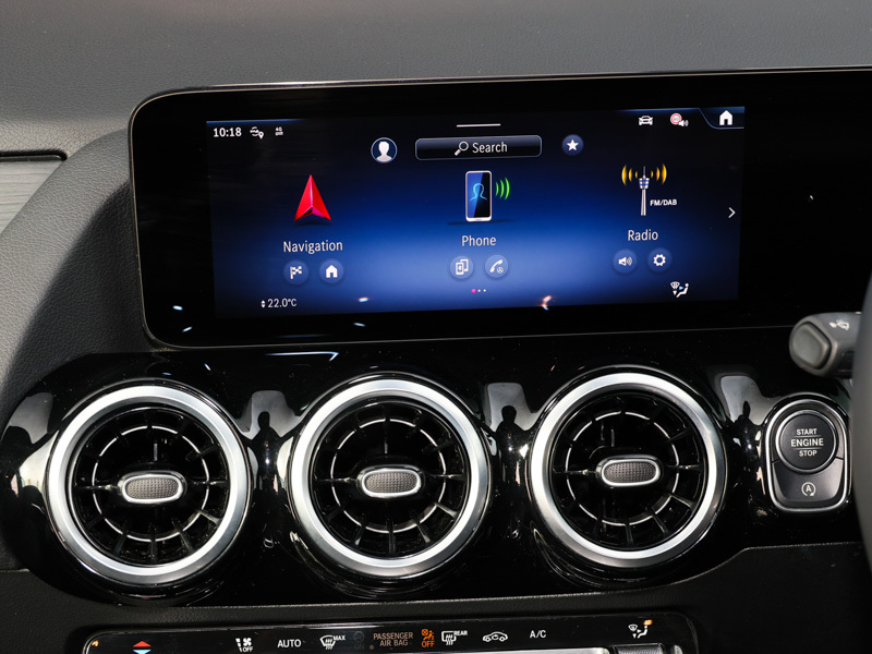 Mercedes-Benz GLA Class Gla 180 Sport Edition Black #14