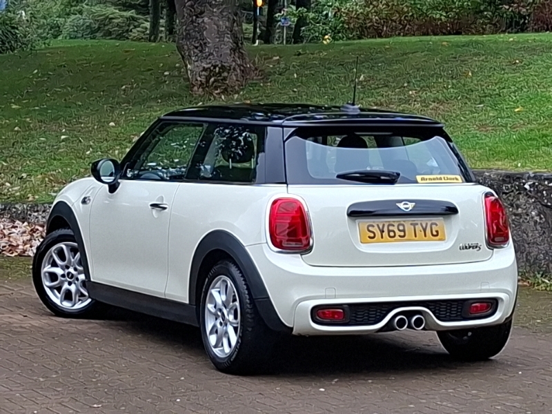 Mini Hatch 2.0 Cooper S Classic II SY69TYG White #2