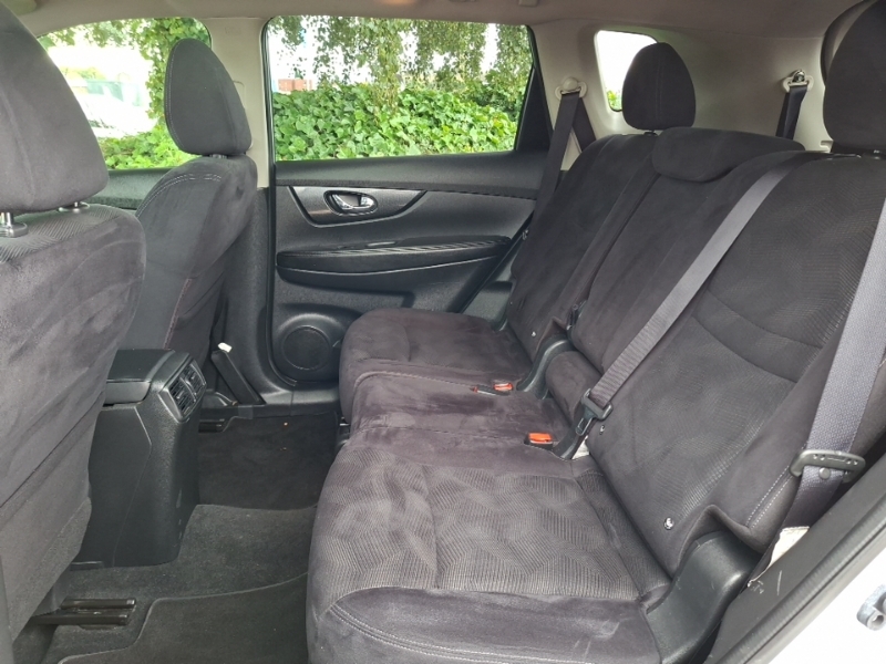 Nissan X-Trail 1.6 Dci N-tec Xtronic 7 Seat Silver #6