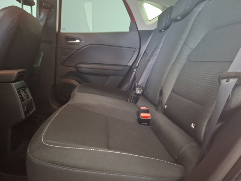 Renault Captur 1.3 Tce 130 Iconic Black #6