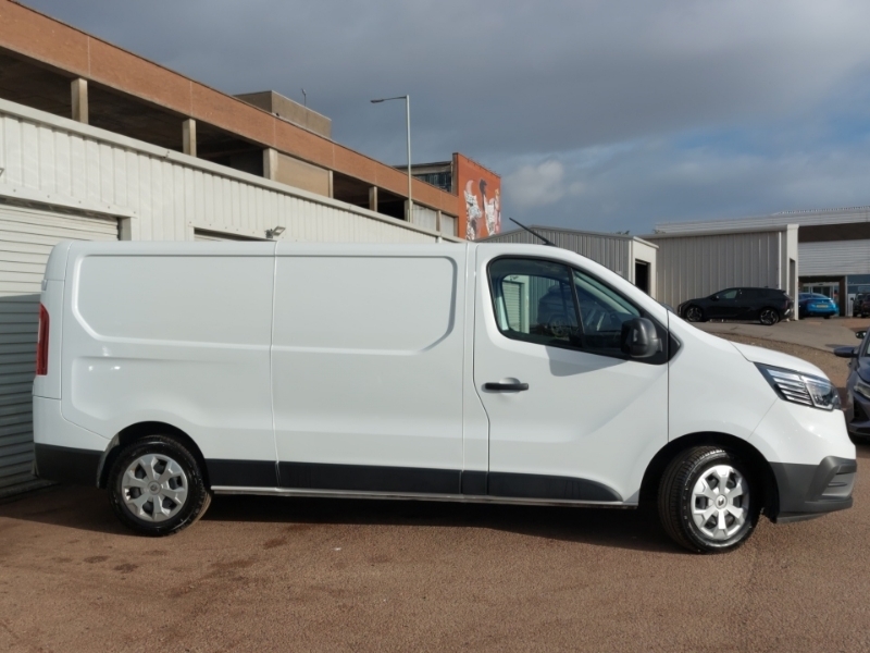 Renault Trafic Ll30 Blue Dci 150 Extra Sport Safety Crew Van #7