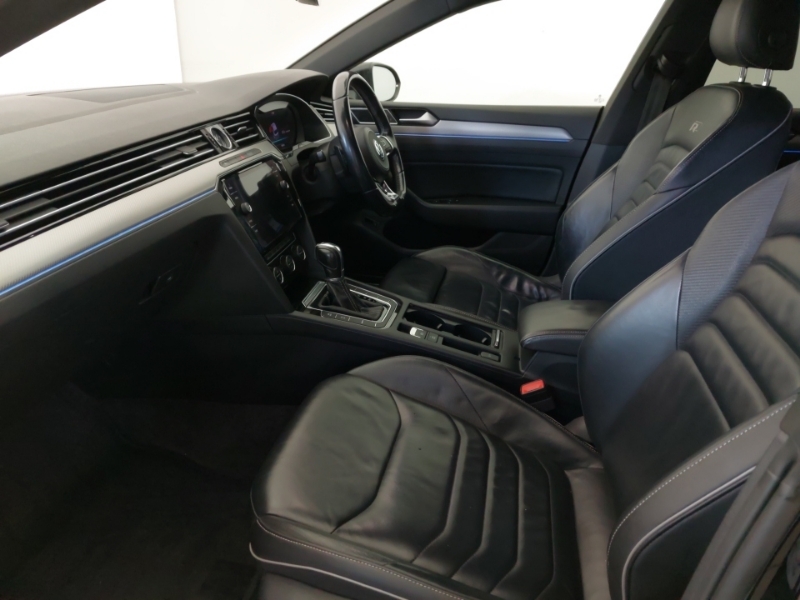 Volkswagen Arteon 2.0 Tdi R-line Dsg Black #5