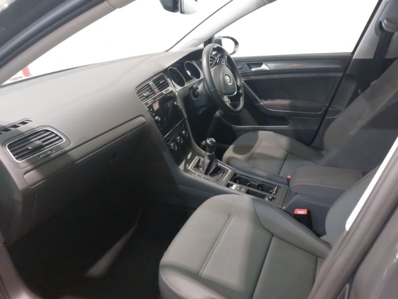 Volkswagen Golf 1.5 Tsi Evo Match Grey #5