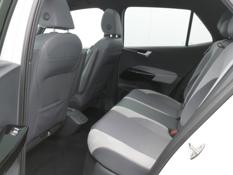 Volkswagen ID.3 150Kw Family Pro Performance 58Kwh White #6