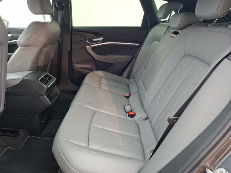 Audi E-tron 230Kw 50 Quattro 71Kwh Black Ed Cs Grey #6